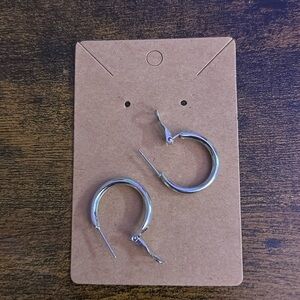 ❤️ Silver Hoop Earrings